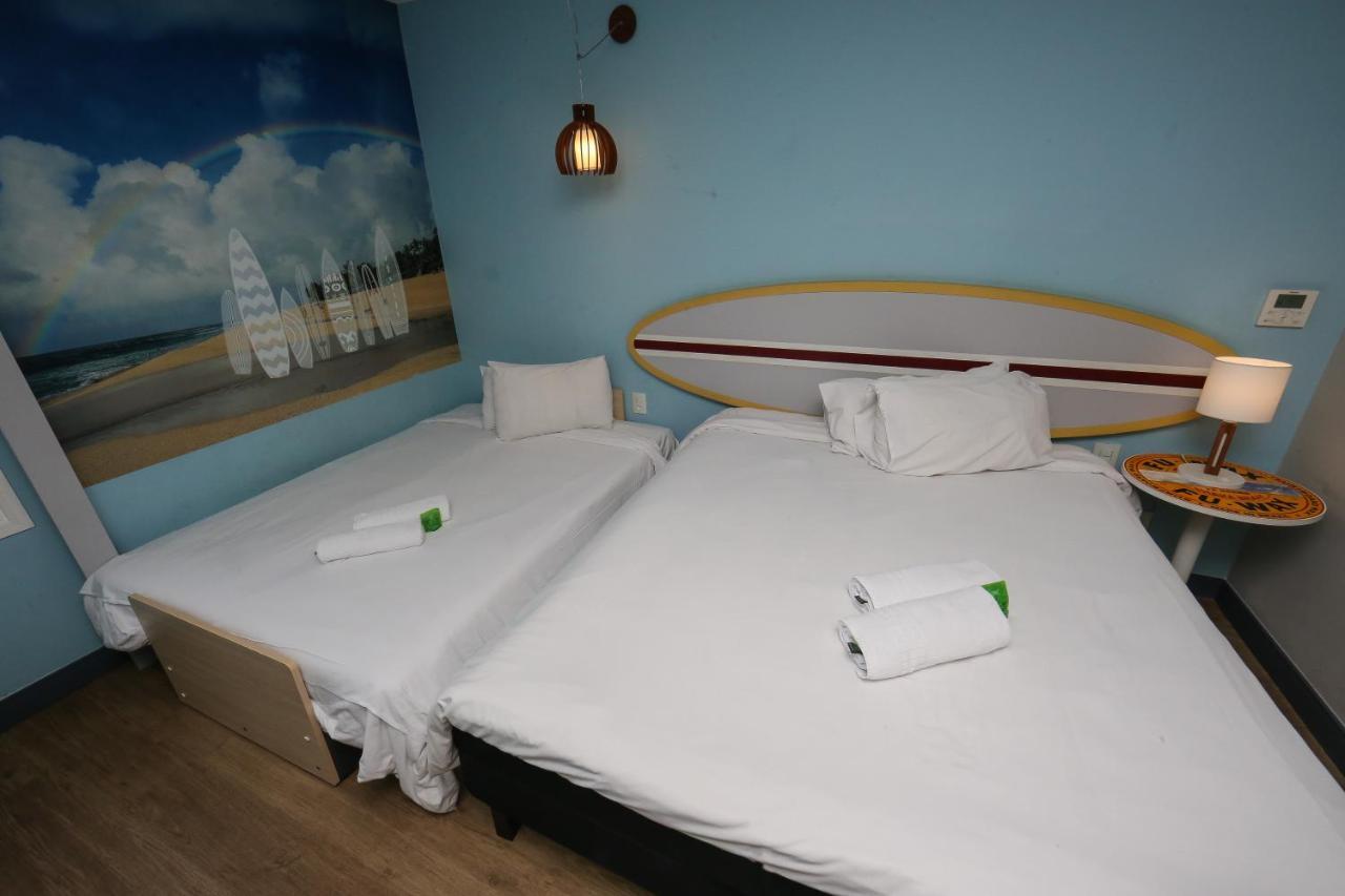 Delphin Surf Hotel Guaruja Exterior photo