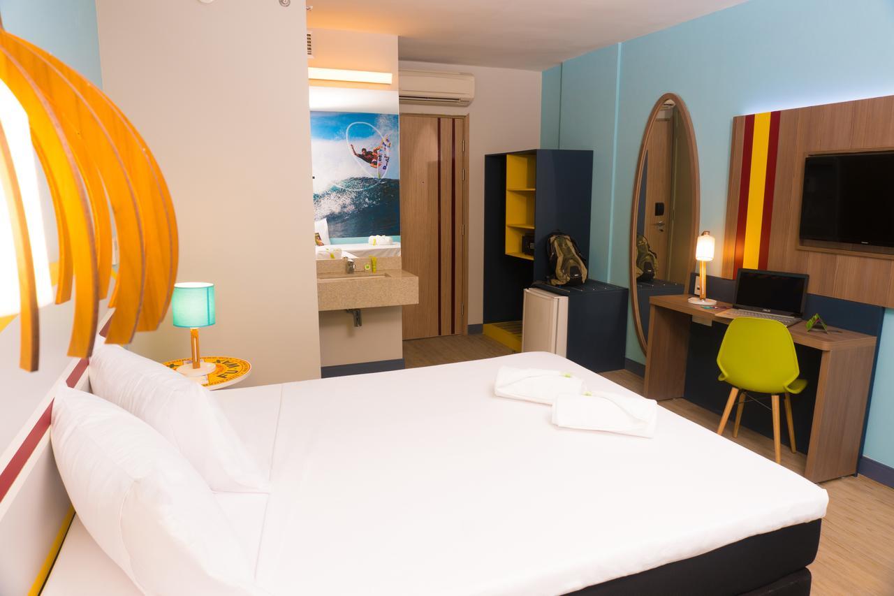 Delphin Surf Hotel Guaruja Exterior photo